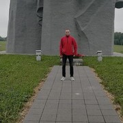 28 �����������.