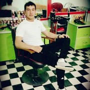  ,  Farruxbek, 25