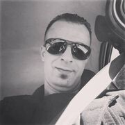  ,   Nassim, 38 ,   ,   