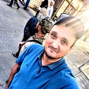 ,   Marik, 35 ,   