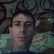  ,   Artur, 40 ,   