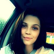   ,  Valeria, 30
