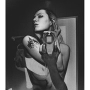 ��� ���� )