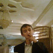  ,   Artur, 35 ,   