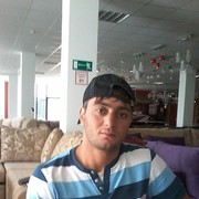  -,  Kamil, 42