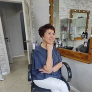  ,   Elvira, 44 ,     