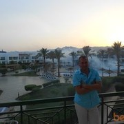  ,   Denis, 44 ,   ,   , c 