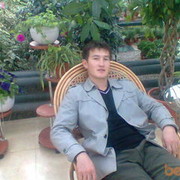  ,   Erlan, 39 ,   