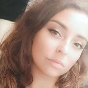  ,  Arina, 25
