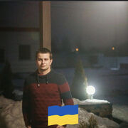  ,  Vitaliy, 28