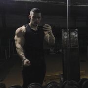  ,   Maxim, 27 ,   