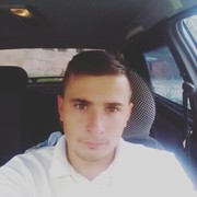  ,  Igor, 27
