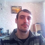  ,  Andrei, 33