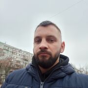  ,  Vitalik, 32