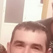  ,   Hovo, 38 ,  