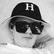  ,   Vladislav, 20 ,   ,   