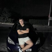  ,   Gabriel, 20 ,   ,   