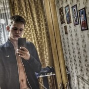  ,   Artur, 25 ,   ,   , c , 