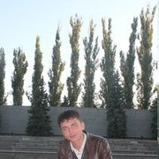  ,   Nikolas, 36 ,  