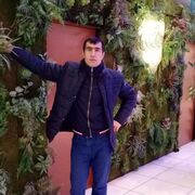  ,  Hamid, 41