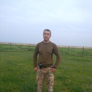  ,   Movlon, 44 ,     , c 