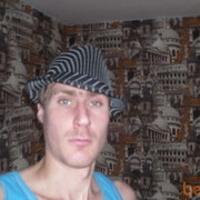  ,  andrej, 40
