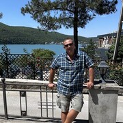  ,   Viktor, 52 ,   ,   