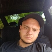  ,  Slava, 24