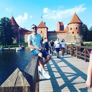  ,  Denis, 31