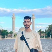  ,  Nidhal bodie, 21