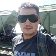  ,   Zhan, 36 ,   ,   