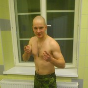  ,  Aleksandr, 32