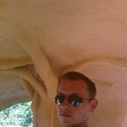  ,  ANDRIJ, 41
