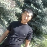  ,   Galinur, 38 ,  