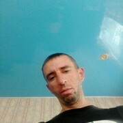  ,   Denis, 38 ,   ,   