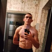  ,  Danil, 24