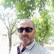  -,  Rafe, 52
