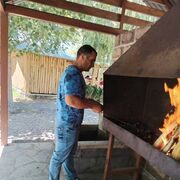  ,   Hrach, 42 ,   ,   