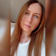  ,  Veronica, 35