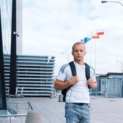  ,   Misha, 33 ,   ,   
