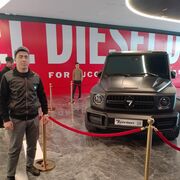  ,   Asadbek, 25 ,   ,   