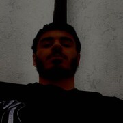 ,  Narek, 21