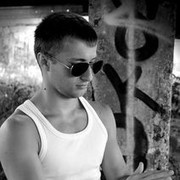  ,   Denis, 33 ,   