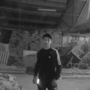  ,   Erla, 32 ,   