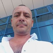  -,  Constantin, 45