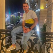  ,   Ilya, 25 ,  