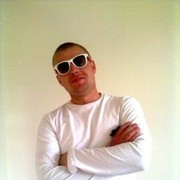  -,  VIKTOR, 37
