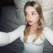  , 