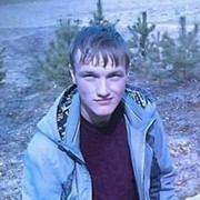  -,  Andrij, 32