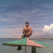  ,   Magomed, 32 ,   